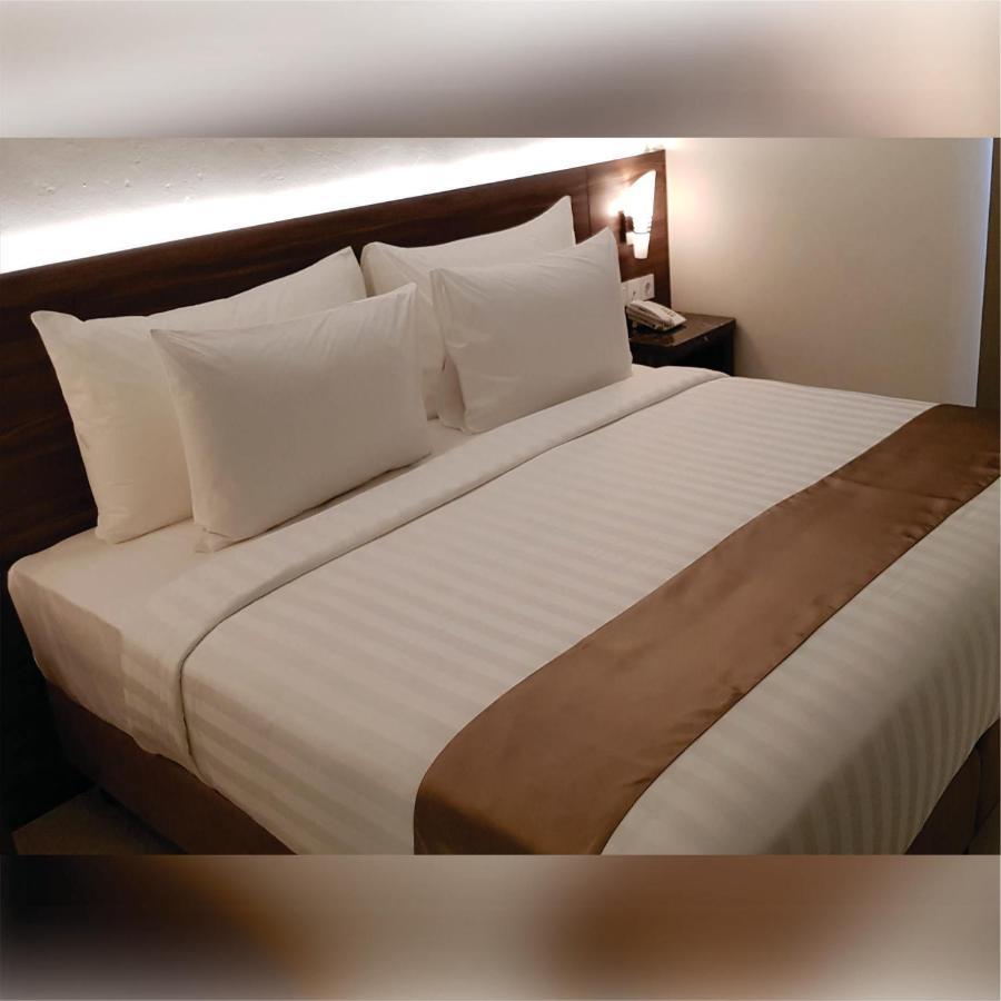 Aimas Hotel And Convention Centre 소롱 외부 사진