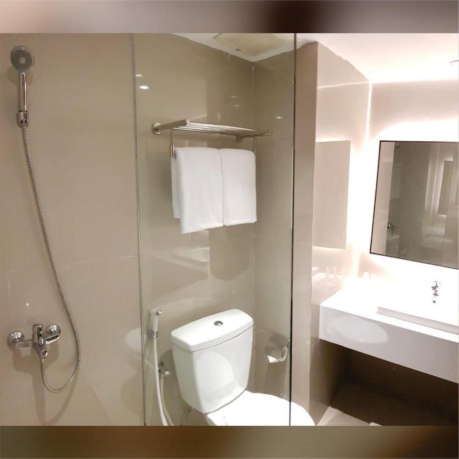 Aimas Hotel And Convention Centre 소롱 외부 사진